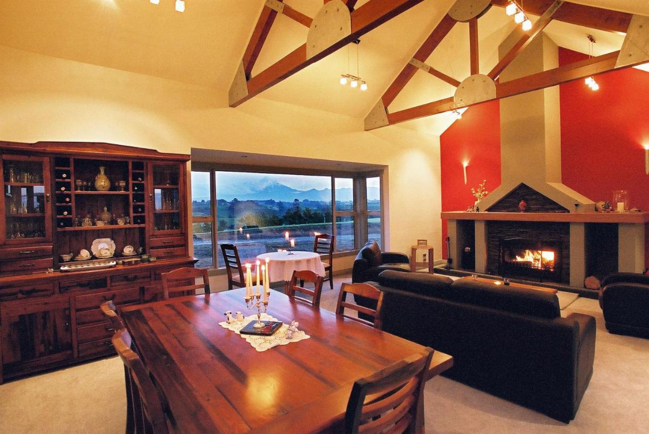 Taranaki Country Lodge New Plymouth Exterior photo